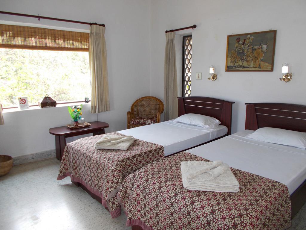 Hôtel Lakeside Dindigul Chambre photo