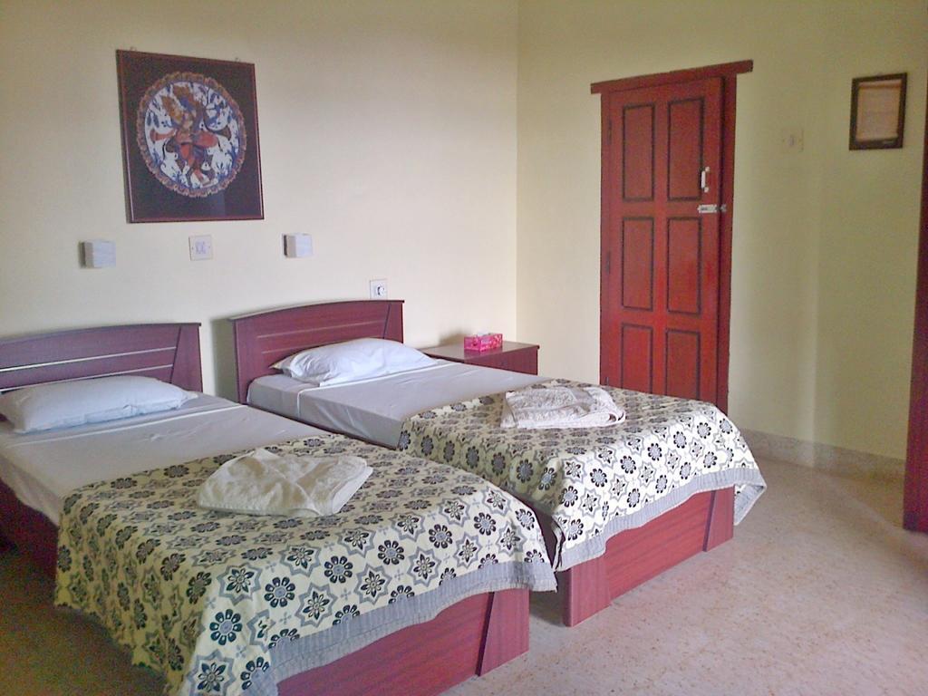 Hôtel Lakeside Dindigul Chambre photo